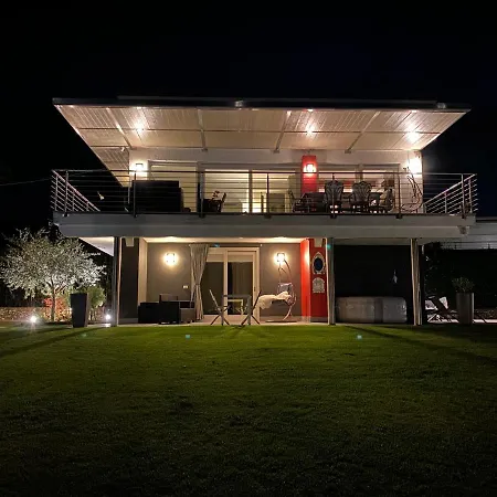 Lhv Garda Lake - Private Pool And Spa Bardolino Exterior photo